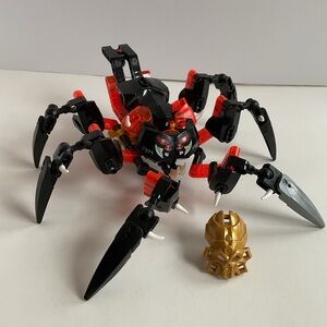 Lego bionicle 70790 lord of skull spiders, complete